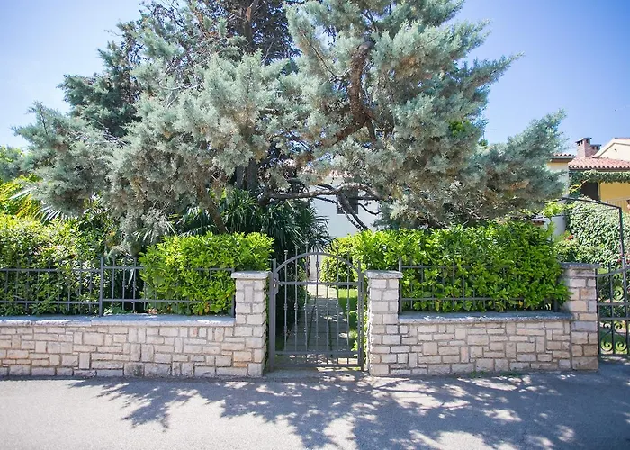 Prekalj Jelena דירה *